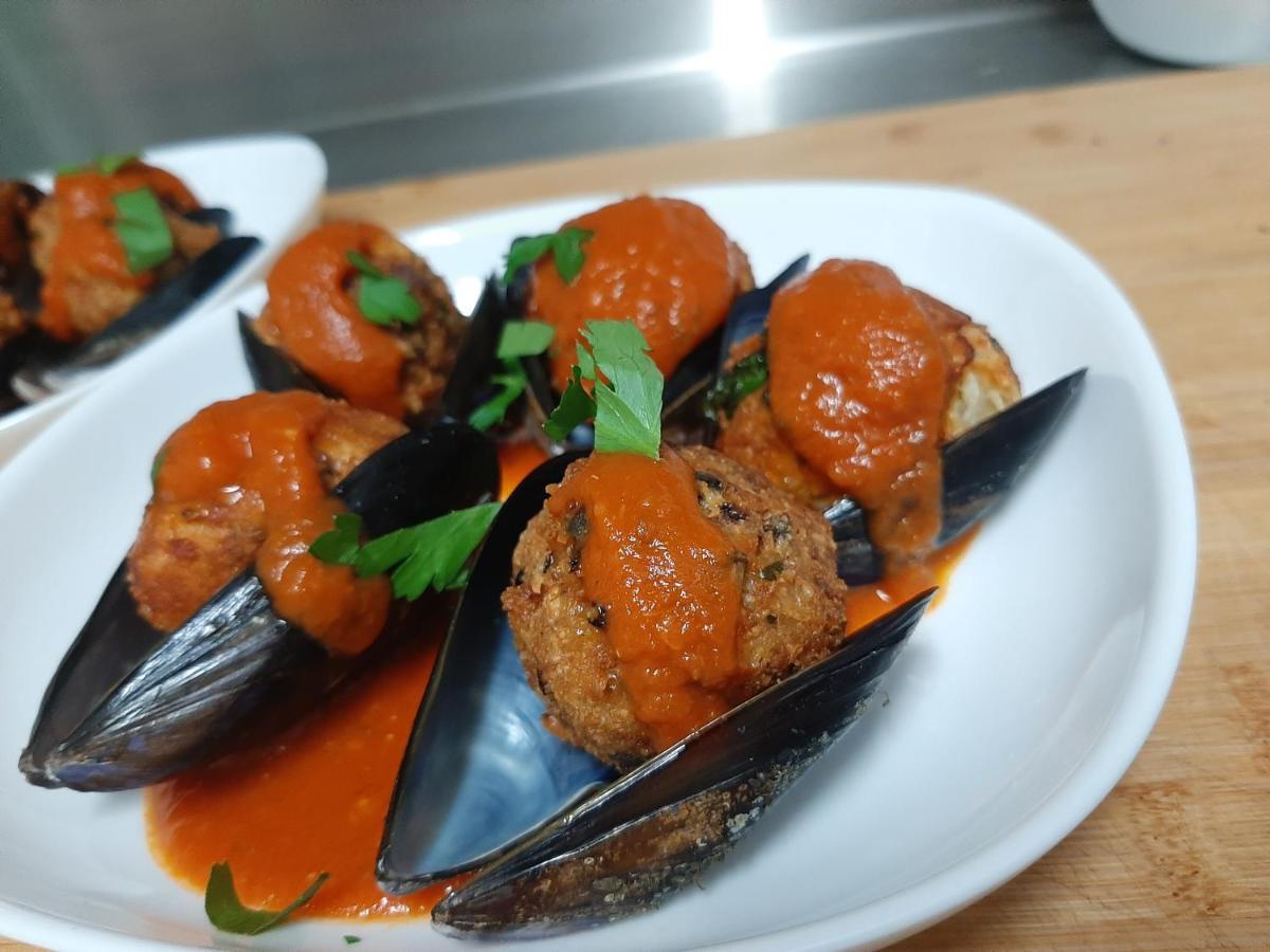 Osteria B&B Il Rifugio Peschici Bagian luar foto