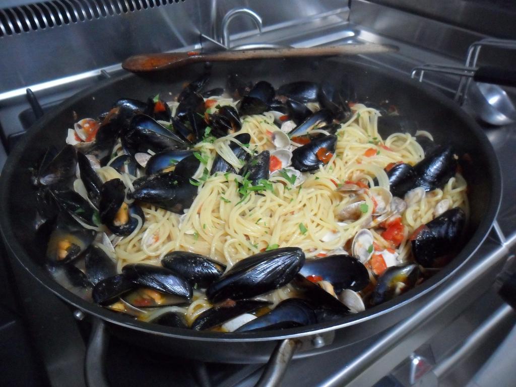 Osteria B&B Il Rifugio Peschici Bagian luar foto